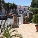 Atalaya A Pie De Playa コニル・デ・ラ・フロンテラ